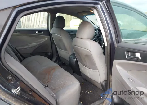 2013 Hyundai Sonata Gls z USA, uszkodzony, nr VIN 5NPEB4AC5DH538654